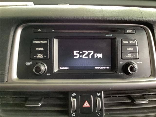 Used 2017 Kia Optima LX w/ Option Group 014 FWD image 18