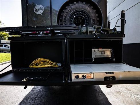 Used 2019 Ford F550 4x4 Crew Cab Super Duty image 20