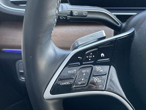 Certified 2025 Mercedes-Benz GLE 350 4MATIC image 26