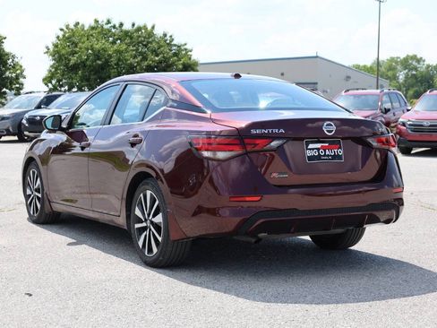 Used 2021 Nissan Sentra SV w/ SV Premium Package FWD image 11