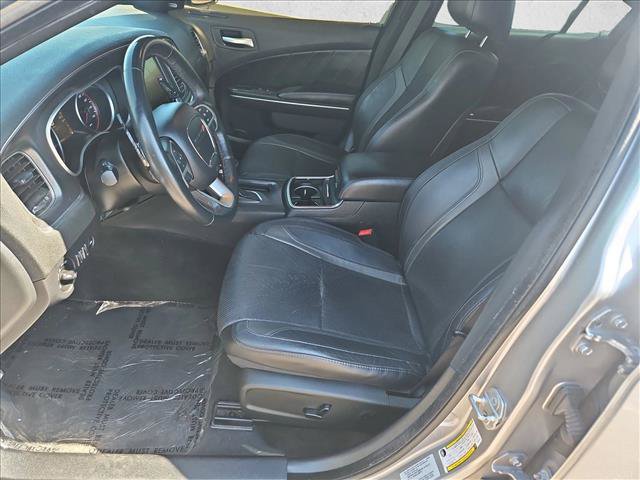 Used 2015 Dodge Charger R/T w/ Plus Group RWD image 16