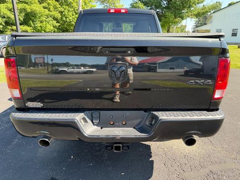 Used 2016 RAM 1500 Express w/ Black Ram 1500 Express Group AWD/4WD image 16