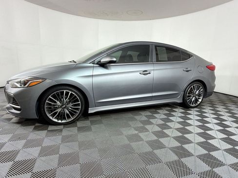 Used 2018 Hyundai Elantra Sport FWD image 19