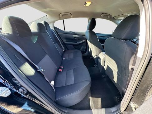 Used 2024 Nissan Sentra SV FWD image 24