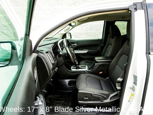 Used 2022 Chevrolet Colorado LT w/ Fleet Safety Package image 13