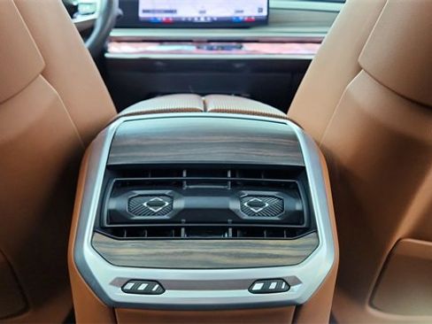 Used 2023 BMW 740i 740i w/ Executive Package image 52