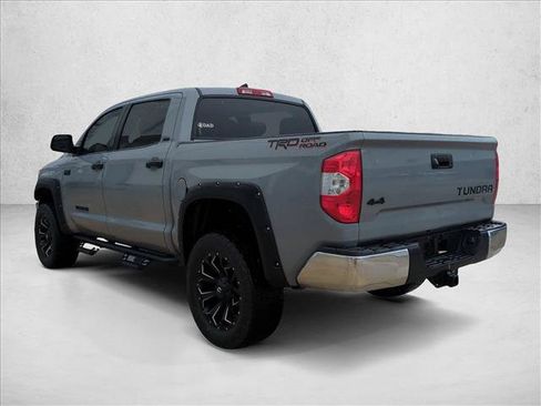 Used 2020 Toyota Tundra SR5 w/ SR5 Upgrade Package AWD/4WD image 7