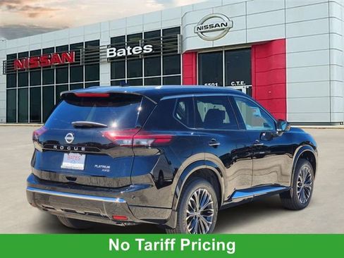 New 2026 Nissan Rogue Platinum AWD/4WD image 4