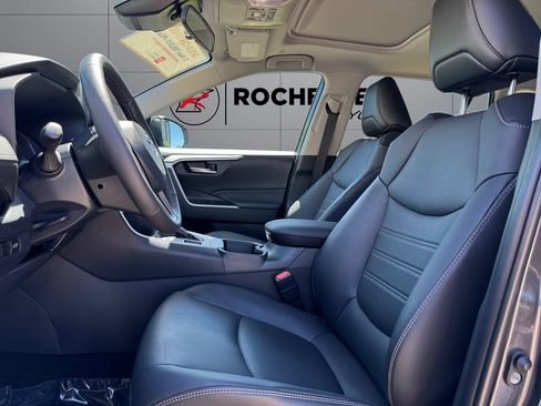 Certified 2023 Toyota RAV4 XLE Premium AWD/4WD image 10