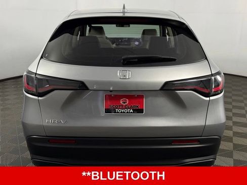Used 2023 Honda HR-V LX image 7