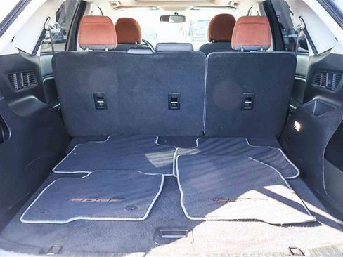 Used 2018 Ford Edge SEL w/ Equipment Group 201A image 29