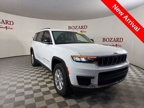 Used 2023 Jeep Grand Cherokee L Limited w/ Luxury Tech Group II RWD image 1