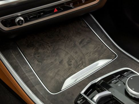 Used 2024 BMW X5 xDrive40i w/ Parking Assistance Package image 28