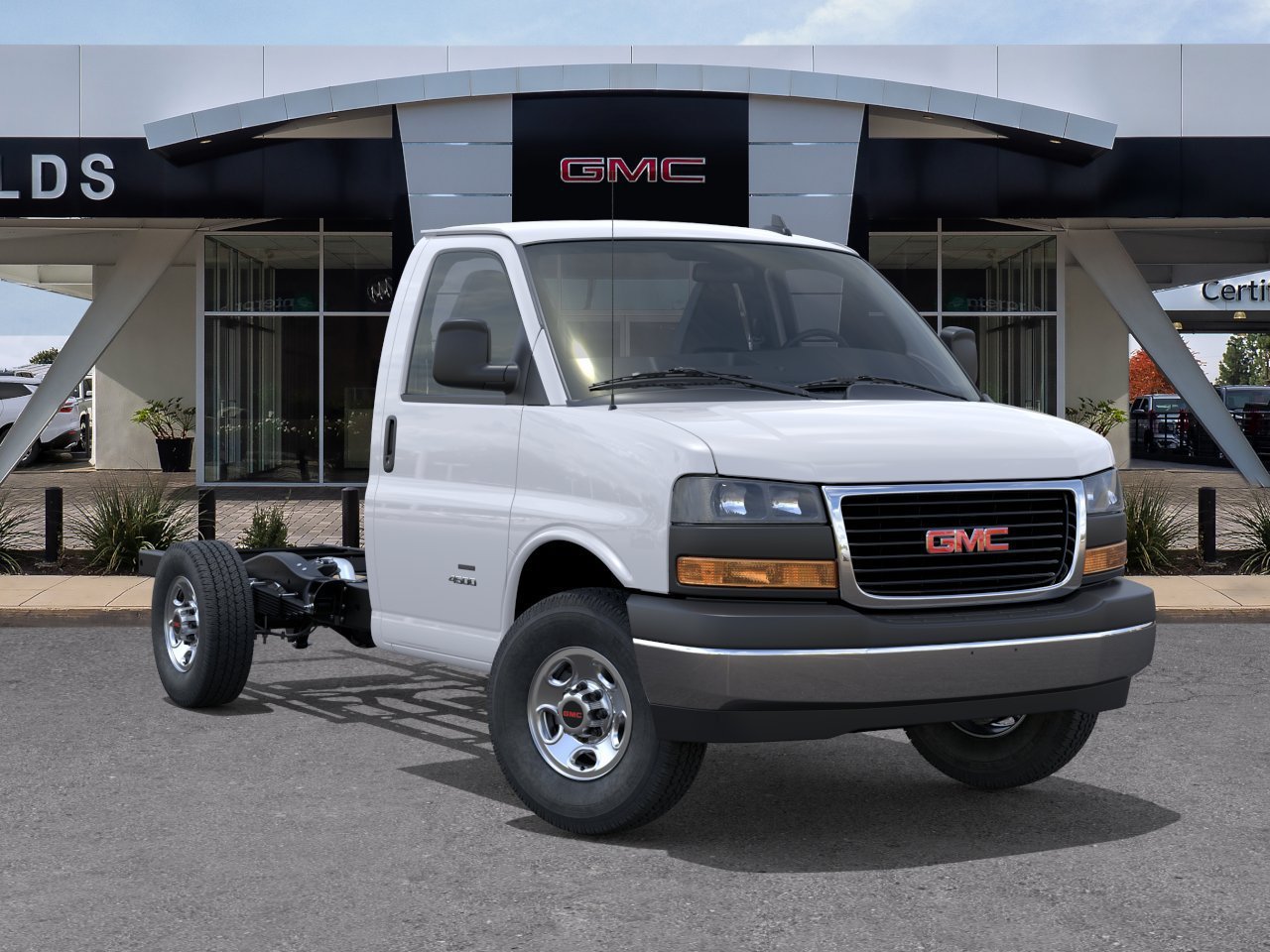 New 2025 GMC Savana 3500 w/ Power Convenience Package RWD image 7