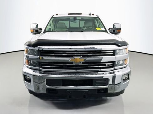 Used 2015 Chevrolet Silverado 3500 LTZ w/ Duramax Plus Package AWD/4WD image 2