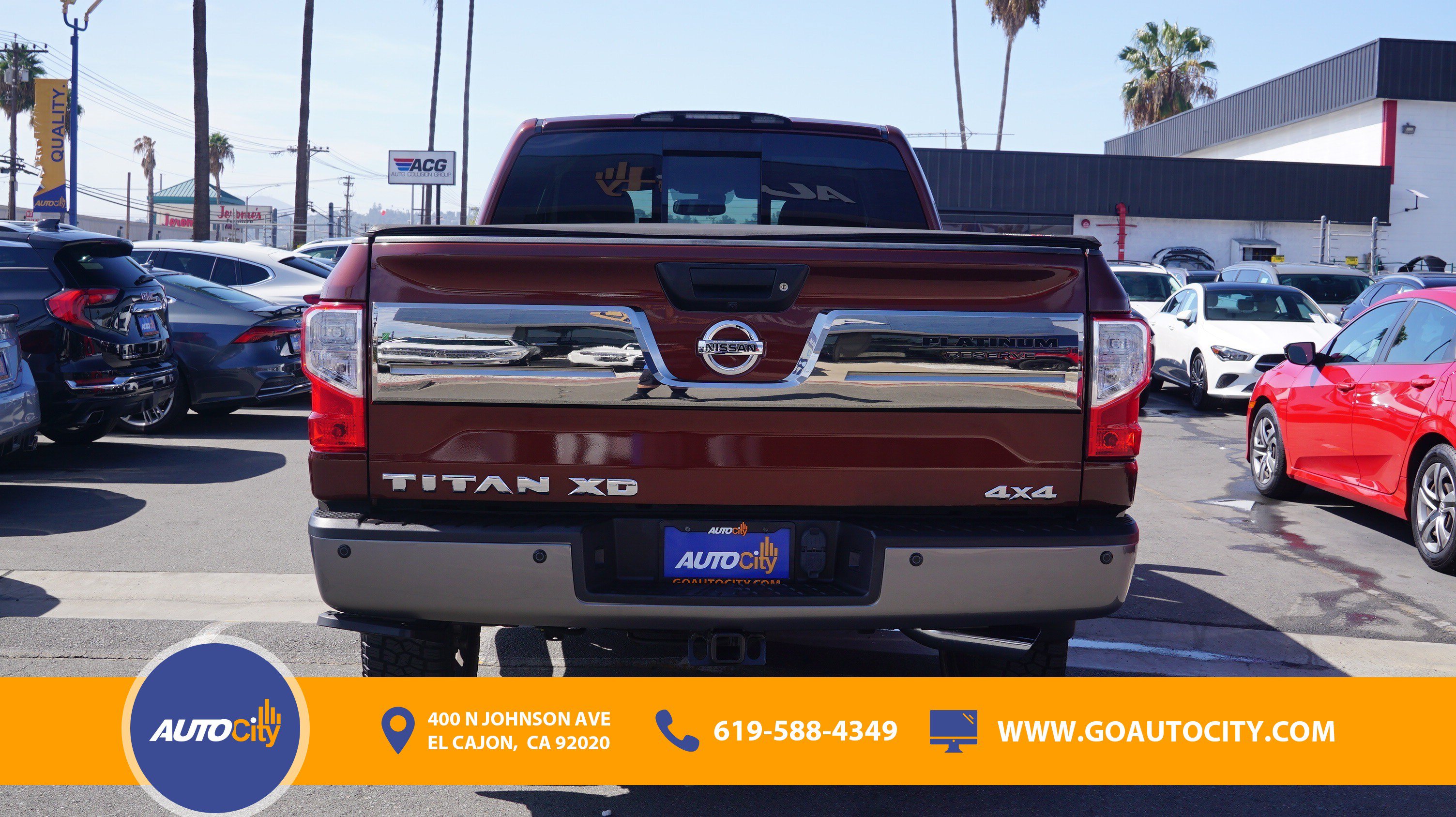 Used 2018 Nissan Titan Platinum Reserve w/ Platinum Utility Package AWD/4WD image 12