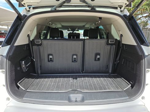 Used 2023 Nissan Pathfinder Platinum w/ Cargo Package AWD/4WD image 25