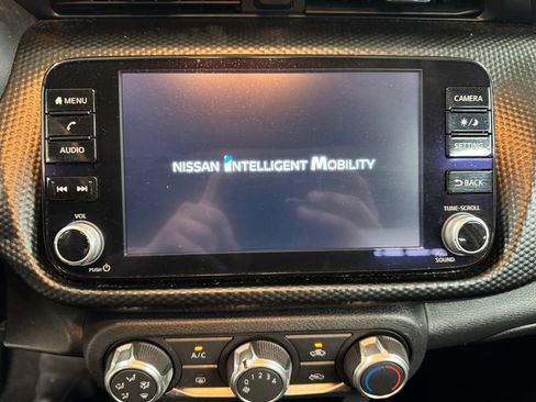 Used 2024 Nissan Kicks SV FWD image 21