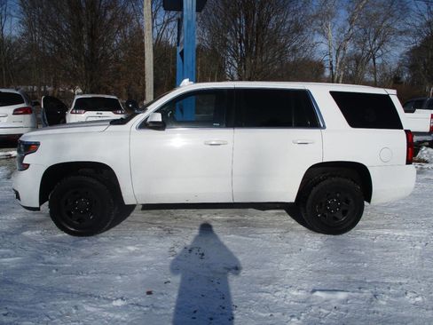 Used 2016 Chevrolet Tahoe 2WD image 2
