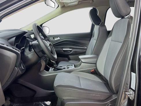 Used 2019 Ford Escape SE image 22