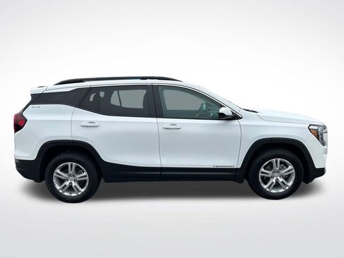 Used 2022 GMC Terrain SLE w/ Driver Convenience Package AWD/4WD image 7