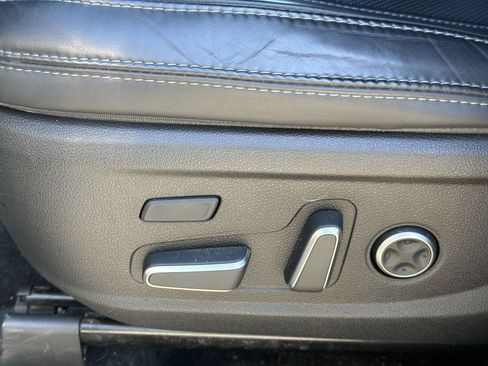 Used 2023 Hyundai Santa Fe Calligraphy AWD/4WD image 12
