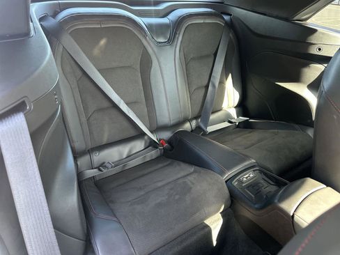Used 2021 Chevrolet Camaro ZL1 w/ LPO, ZL1 Protection Package RWD image 13