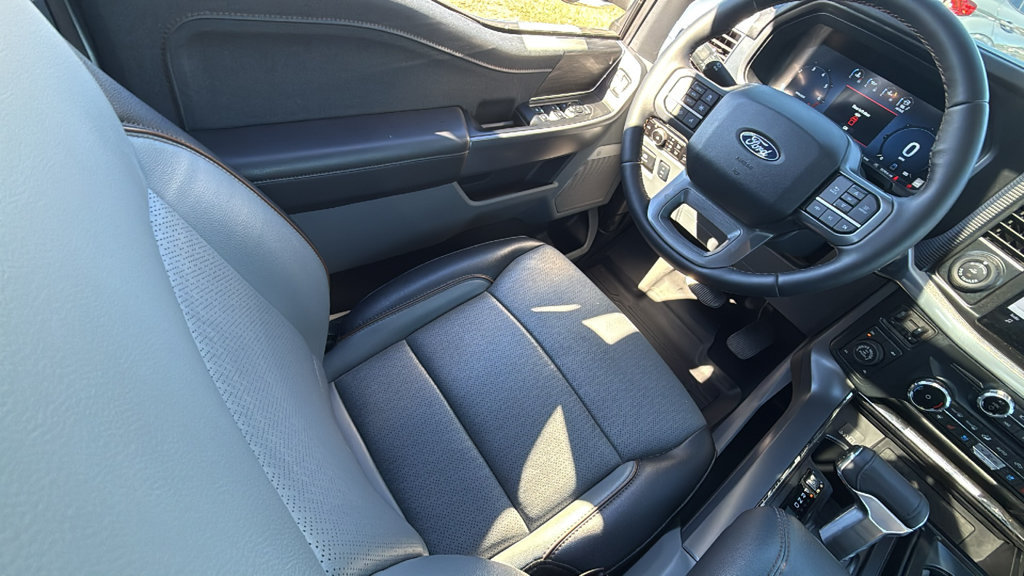 Used 2025 Ford F150 Lariat w/ Equipment Group 502A High AWD/4WD image 14