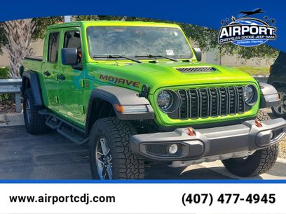 Used 2025 Jeep Gladiator Mojave w/ Safety Group