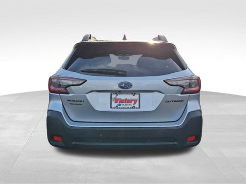 Used 2023 Subaru Outback Onyx Edition image 5