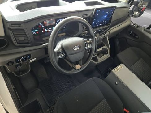 Used 2023 Ford Transit 250 Low Roof RWD image 27