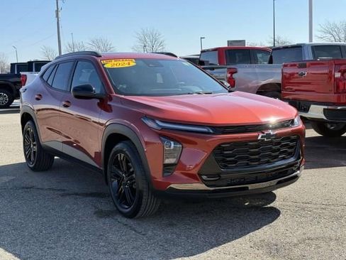 Certified 2024 Chevrolet Trax ACTIV w/ Sunroof Package image 4