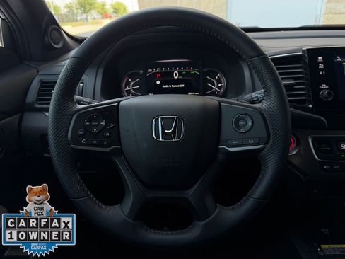 Used 2025 Honda Passport EX-L image 12