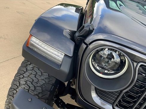 New 2025 Jeep Wrangler Unlimited Rubicon image 24