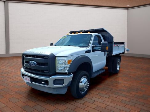 Used 2016 Ford F450 XL w/ Power Equipment Group image 4