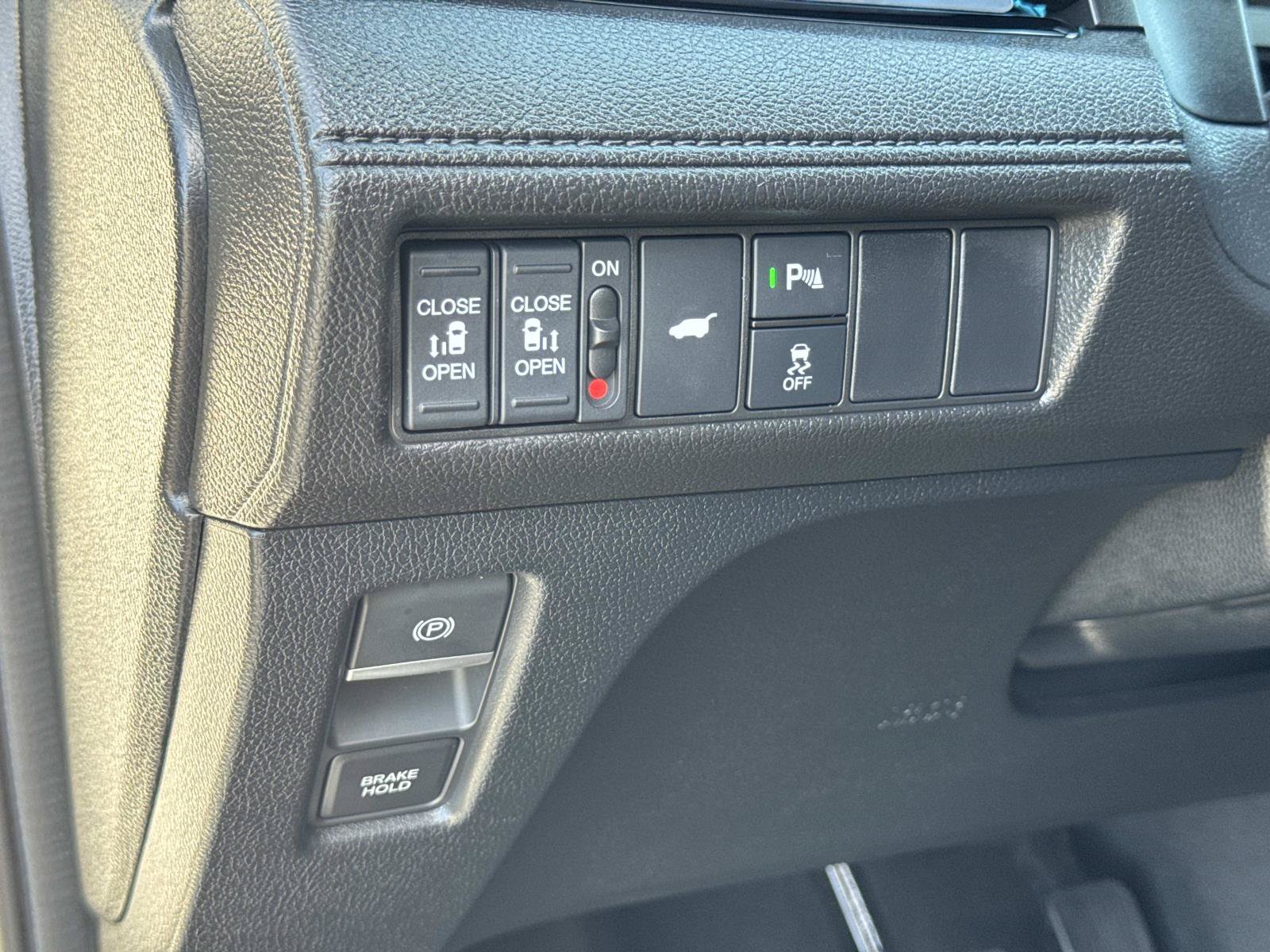 Used 2026 Honda Odyssey Touring image 21