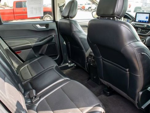 Used 2022 Ford Escape Titanium w/ Class II Trailer Tow Package image 21