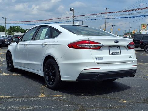 Certified 2020 Ford Fusion SE image 13