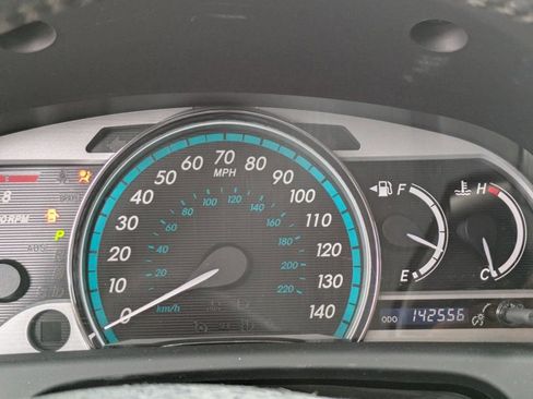 Used 2010 Toyota Venza image 6