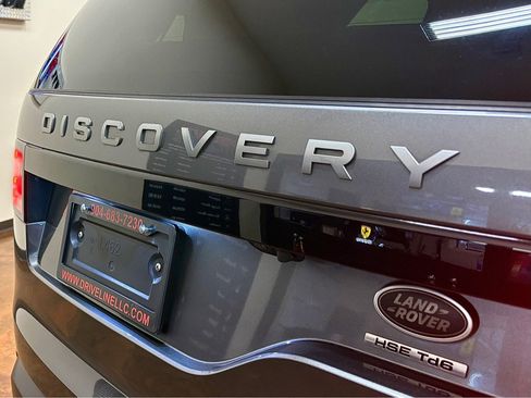 Used 2018 Land Rover Discovery HSE AWD/4WD image 51