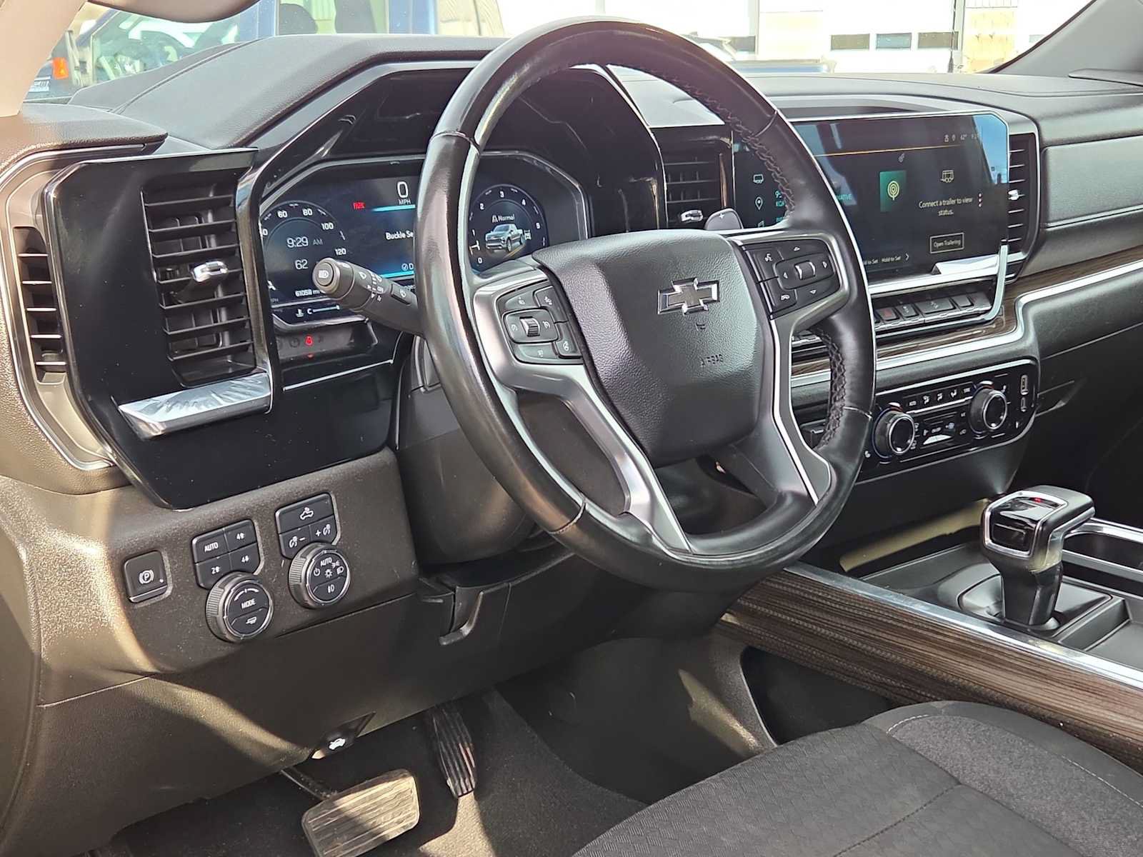 Used 2024 Chevrolet Silverado 1500 RST w/ Convenience Package II AWD/4WD image 10