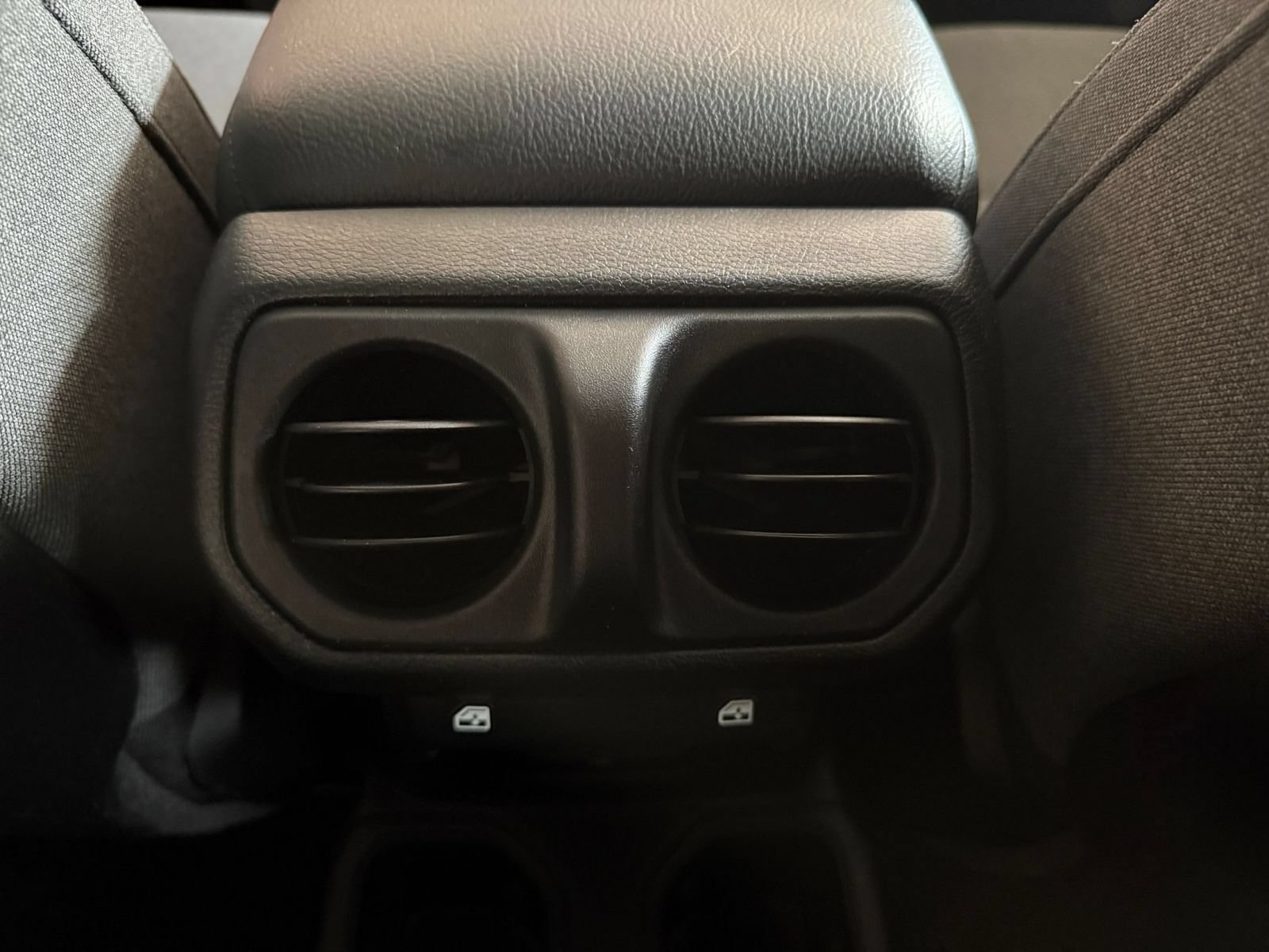 Used 2026 Jeep Wrangler Unlimited Rubicon AWD/4WD image 21