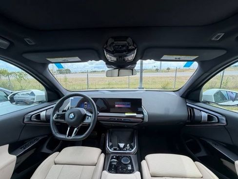 Certified 2026 BMW X3 xDrive30i w/ M Sport Package AWD/4WD image 26