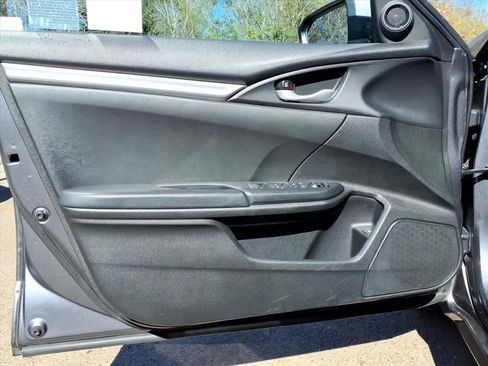 Used 2020 Honda Civic Sport image 12