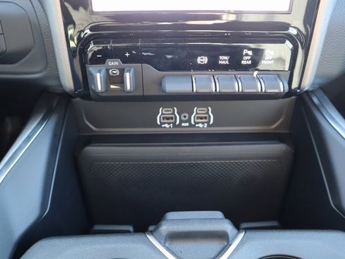 New 2026 RAM 2500 Big Horn image 14