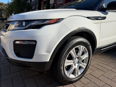 Used 2017 Land Rover Range Rover Evoque SE Premium AWD/4WD image 40