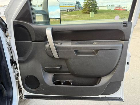 Used 2013 GMC Sierra 3500 SLE image 22