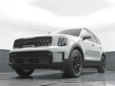 Used 2025 Kia Telluride EX X-Line image 48