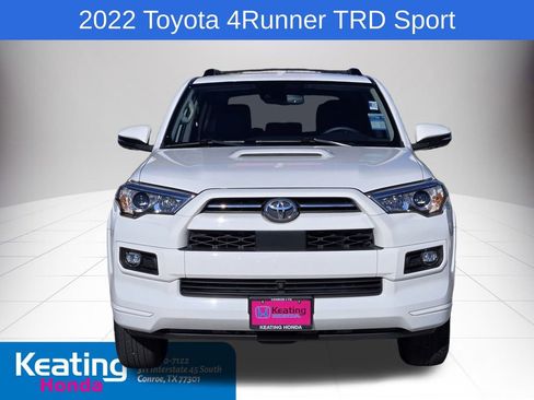 Used 2022 Toyota 4Runner TRD Sport image 2