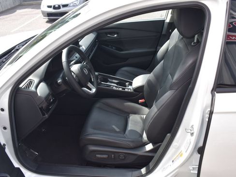 Used 2024 Honda Accord Touring image 18